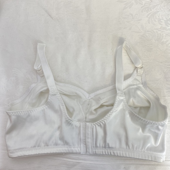 Bali Double Support Comfort U Full Figure Bra Style 3820 Size 40D - Picture 4 of 6